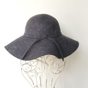 Angela & William Wool Hat